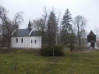 Havířský kostelík se zvonicí