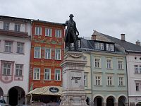 Trutnov - památník císaře Josefa II. na Krakonošově náměstí