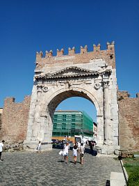 Rimini - Augustův oblouk