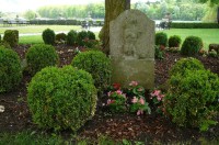 Psí hřbitov na zahradě zámku Riegersburg