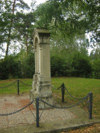Pomník padlým ve Svépravicích