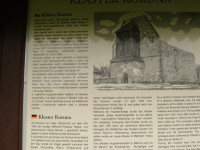 Informační tabule s historií kláštera Koruny Panny Marie
