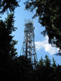 Telekomunikační věž s rozhlednou na Kraví hoře