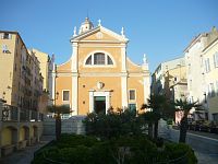 Katedrála Panny Marie v Ajacciu, kde byl Napoleon pokřtěn.
