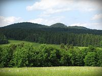 Hlavní hřeben Vizovických vrchů s Lazy a Krajčicí