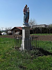 socha Panny Marie Růžencové