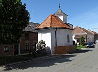 Dobrčice - kaple Panny Marie