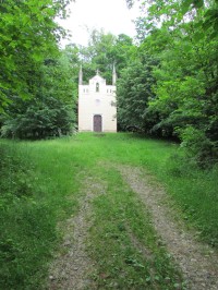 Přílepy  - kaple P.Marie nad obcí