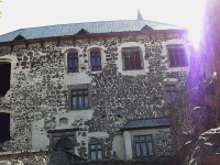 zachovalý hradní palác