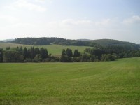 Pohled z kopce nad Hvozdem