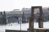 Praha, skulptura Židle na Kampě