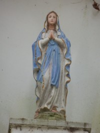 Soška Panny Marie v nice