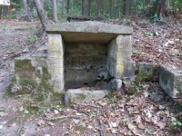 Chodovice – studánka nad školou