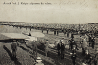 Historická pohlednice, vzletům a přistáním Jana Kašpara přihlíželo až 22 tisíc diváků