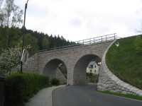 Pod viaduktem