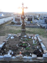 Kostelní Vydří - hrob Ivana Martina Magora Jirouse