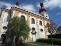 Kostel ve Skalné