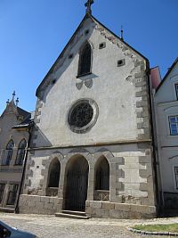 Sezimovo náměstí - kostel sv. Anny