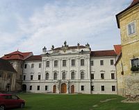 Kladruby u Stříbra - bývalý klášter a kostel Nanebevzetí Panny Marie, sv. Wolfganga a sv. Benedikta