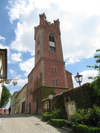 Městská věž