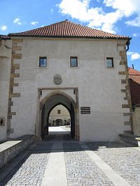 Vchod na nádvoří hradu