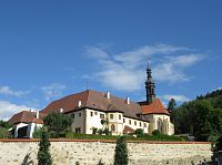 Kadaň - františkánský klášter a kostel Zvěstování Panny Marie a Čtrnácti sv. pomocníků