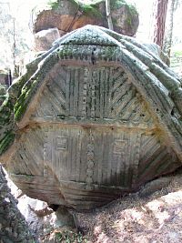 Skalní reliéfy u Kopicova statku