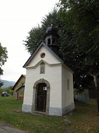Dubecko - kaplička sv. Jana Nepomuckého Mírová pod Kozákovem - rozhledna Dubecko