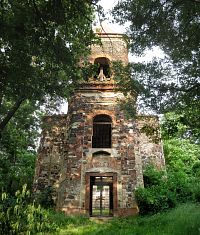 Zlovědice - zřícenina kostela sv. Michala