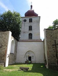 Vysoká - zřícenina kostela sv. Jana Křtitele