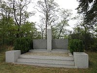 Pomník padlým v 1 a 2. světové válce