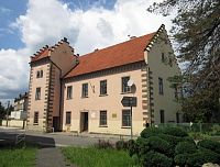 Tyršova ulice - Salhausenský zámek
