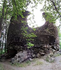 Zřícenina hradu Hamrštejn