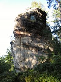Skalní věž Sokol
