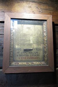Dobříkov – dřevěný kostel Všech svatých  (schránka s třískou z Husova vězení v Gottliebenu)