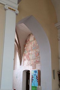 Karviná - kostel Povýšení sv. Kříže - kaple sv.  Matky Boží s gotickými malbami
