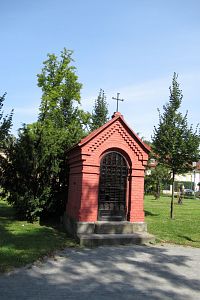 Č. Těšín - Masarykovy sady - kaple sv. Terezie z Lisieux