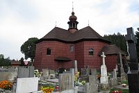 Velké Karlovice - dřevěný kostel Panny Marie Sněžné