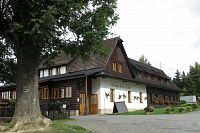 Jedeme na sever a severovýchod Moravy – 26. den – CHKO Beskydy: cca 11 km dlouhý okruh: horský hotel Čarták - zvonice Soláň – NS přes Hřeben Soláň - Jezerné – Valašské okénko na Kotlové – hřeben Soláň – bistro Gigula – galerie v přírodě - Čarták