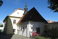 Frýdek - kaple Panny Marie Bolestné a Hertschlägerův špitál