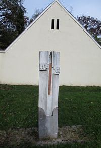 Dobřichovice - kamenný teploměr