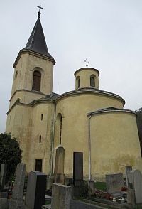 Karlík - kostel sv. Martina a Prokopa s rotundou sv. Martin