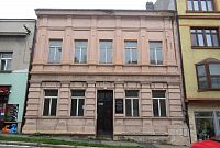 Kutnohorská ulice - v tomto domě žil, pracoval a zemřel známý hudební skladatel a kapelník František Kmoch