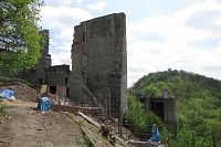 Zřícenina hradu Cornštejn - stále se tu něco opravuje