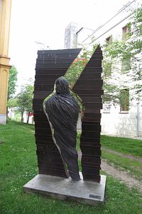 Hluboká nad Vltavou - u kostela sv. Jana Nepomuckého