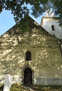 Lomnice nad Lužnicí - kostel sv. Jana Křtitele