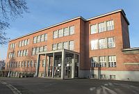 Areál bývalého Státního Rašínova gymnázia - základní škola