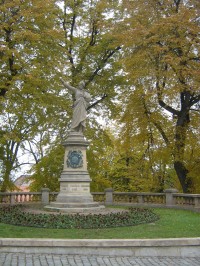 socha Karla Havlíčka Borovského