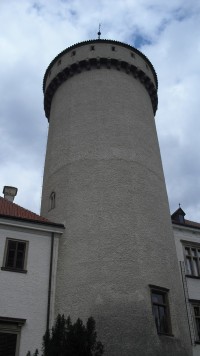 Zámek Konopiště- věž podle které Konopiště vždy bezpečně poznám:)