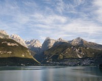 JEZERO MOLVENO ZÍSKALO OCENĚNÍ „NEJLEPŠÍ ITALSKÉ JEZERO“